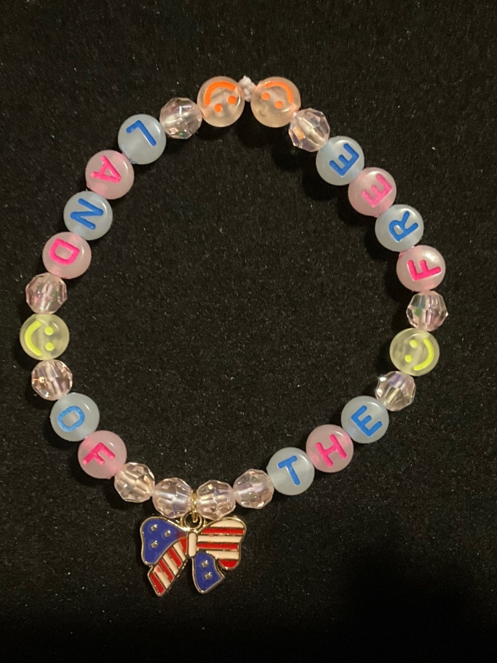 Parky’s Place Land of the Free Glow Patriotic Stretch Bracelet